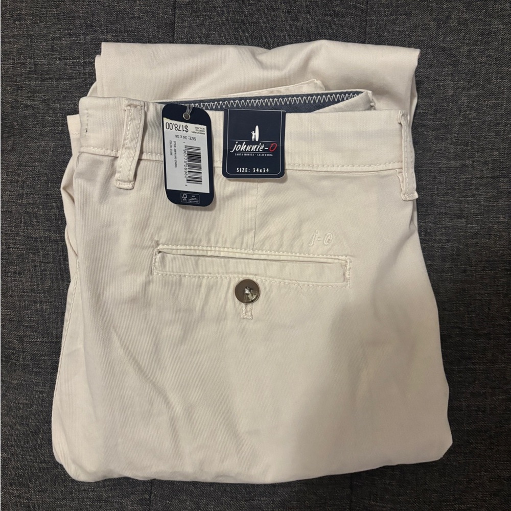 Johnnie-O Cairo pant, 34/34, stone
Brand new with tags
Never work
Retail $178.00